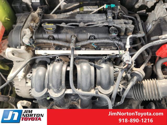 Used 2013 Ford Fiesta Titanium image 30