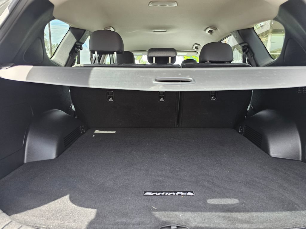 Certified 2023 Hyundai Santa Fe SEL w/ Cargo Package FWD image 17