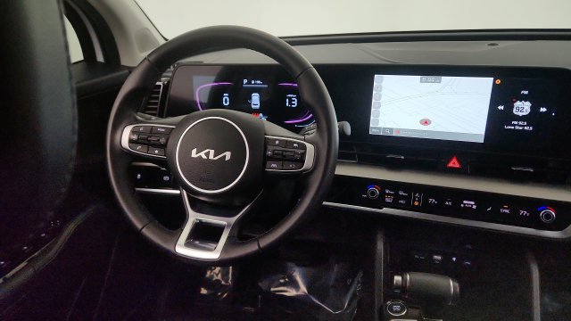 Used 2025 Kia Sportage EX FWD image 55