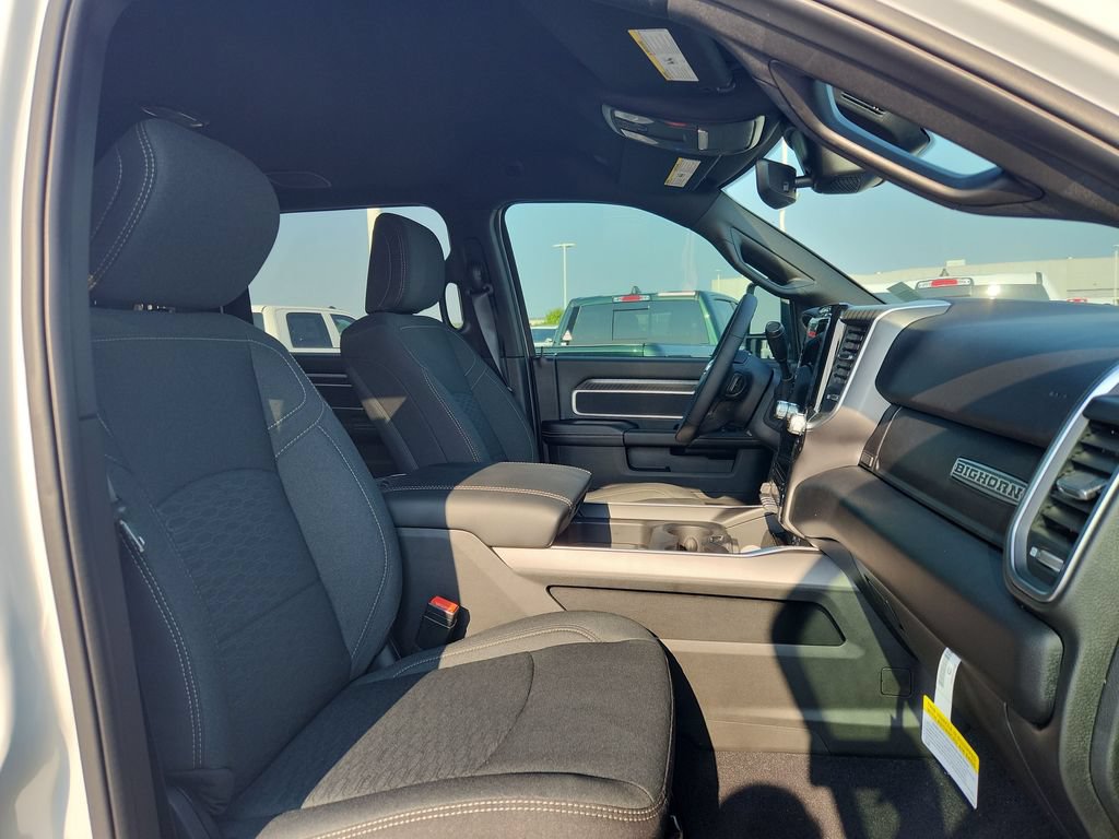 New 2026 RAM 3500 Big Horn AWD/4WD image 23