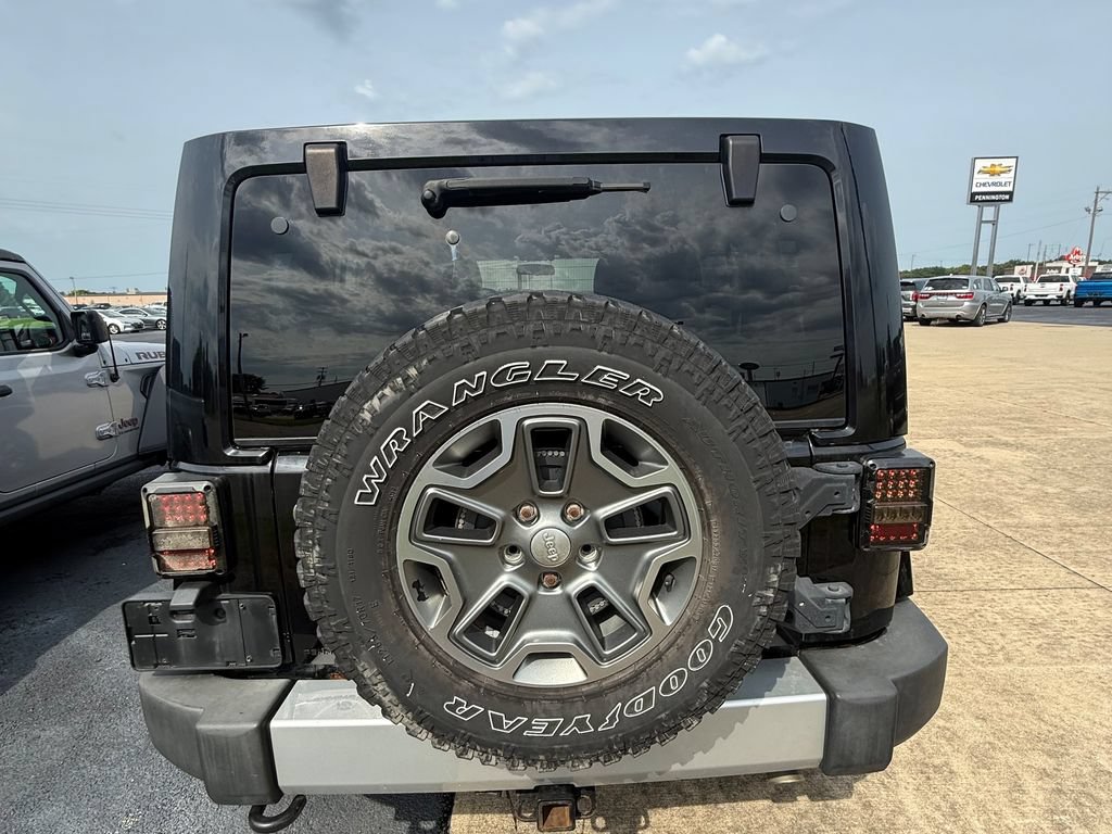 Used 2011 Jeep Wrangler Unlimited 70th Anniversary w/ Dual Top Group AWD/4WD image 41