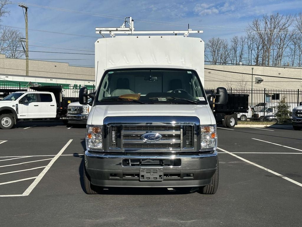 New 2025 Ford E-350 and Econoline 350 Super Duty w/ Power Equipment Group RWD image 6