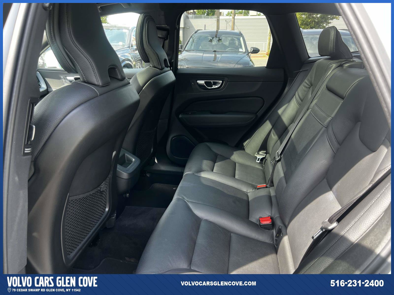 Used 2019 Volvo XC60 T6 Momentum w/ Premium Package AWD/4WD image 9