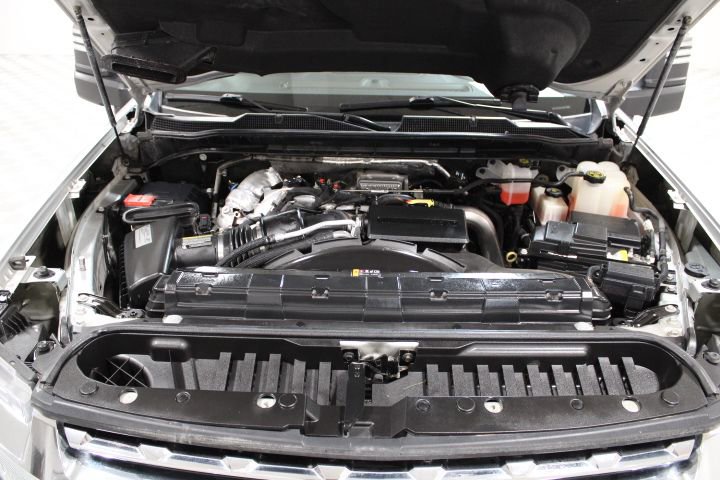 Used 2021 Chevrolet Silverado 2500 LTZ w/ LTZ Convenience Package image 42