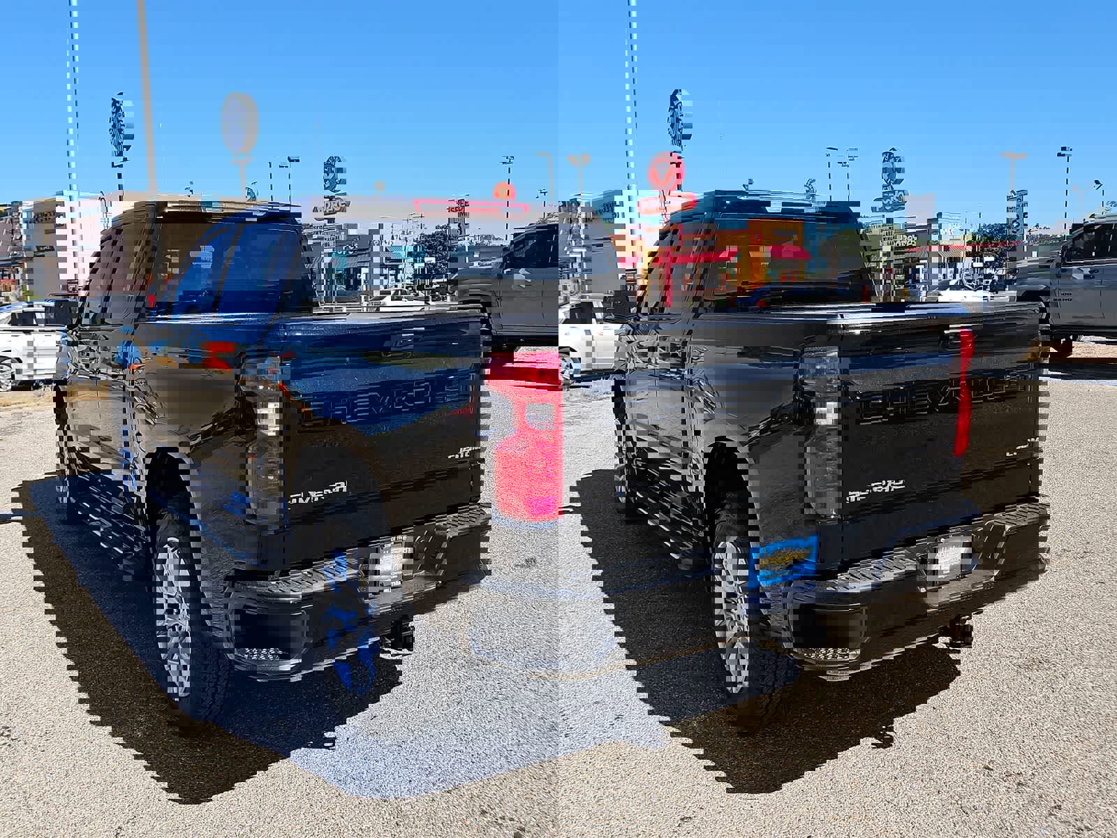 Used 2024 Chevrolet Silverado 1500 Custom RWD image 12