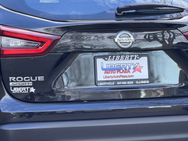 Used 2022 Nissan Rogue Sport SL w/ Premium Package image 17