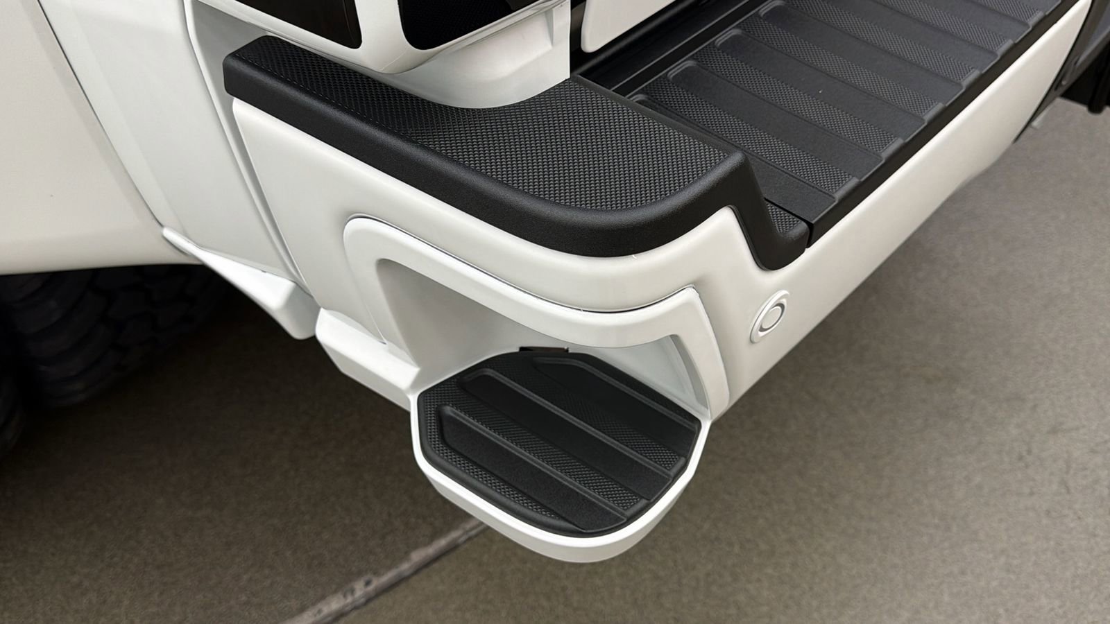 Used 2026 Ford F450 Platinum w/ Platinum Plus Package image 19