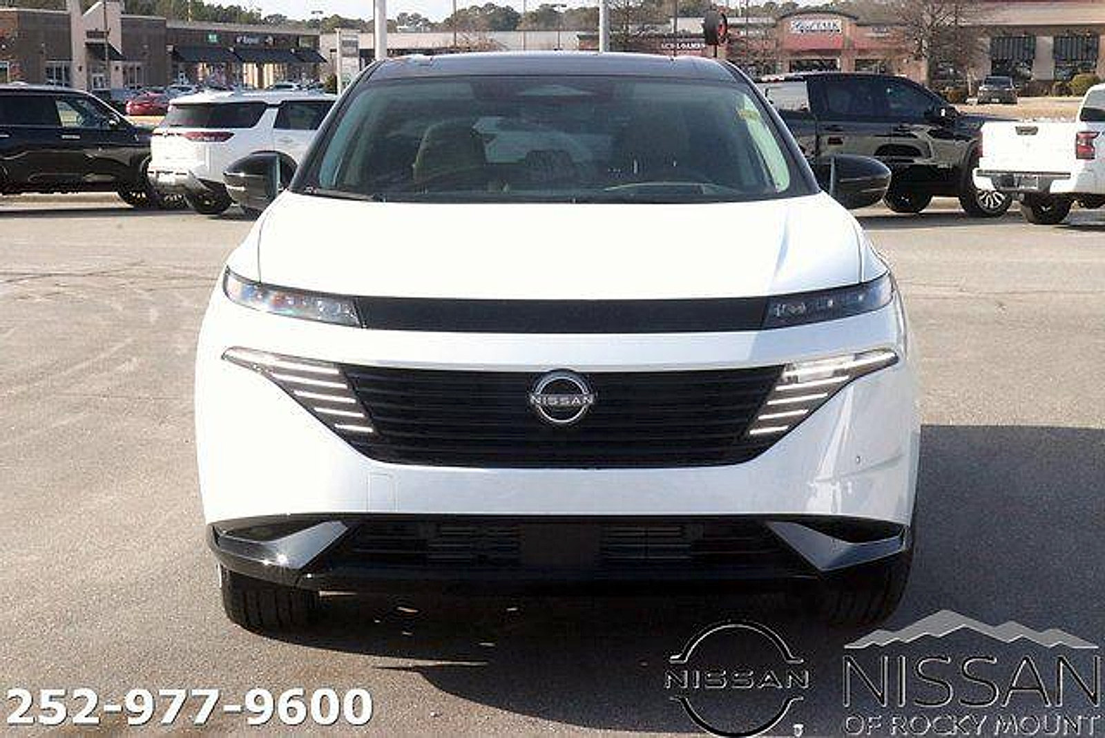 New 2026 Nissan Murano Platinum w/ Cargo Package AWD/4WD image 2