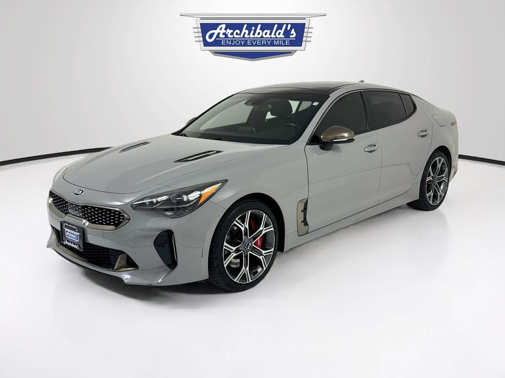Used 2020 Kia Stinger GT1 AWD/4WD image 3