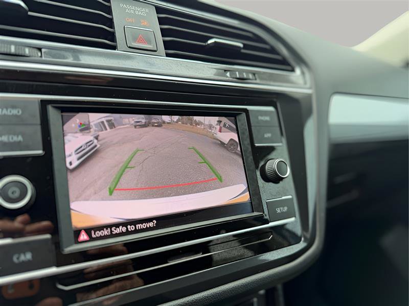 Used 2018 Volkswagen Tiguan S image 42