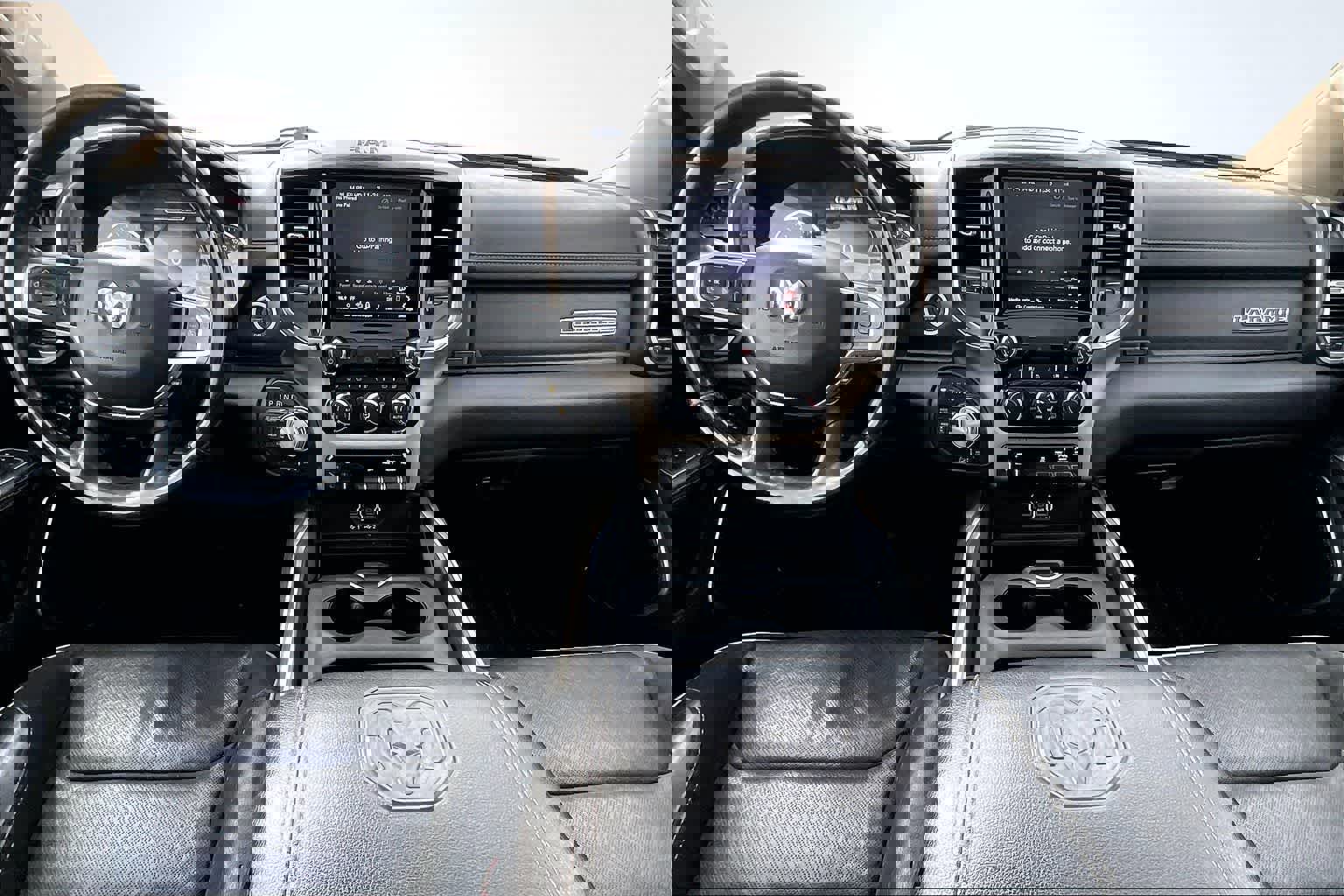 Used 2020 RAM 1500 Laramie image 10