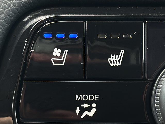 Certified 2026 Honda Pilot Black Edition image 34