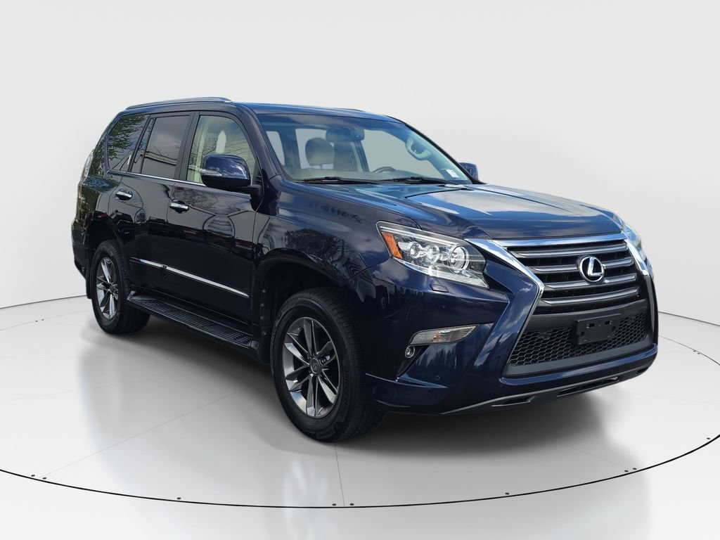 Used 2017 Lexus GX 460 Premium image 3