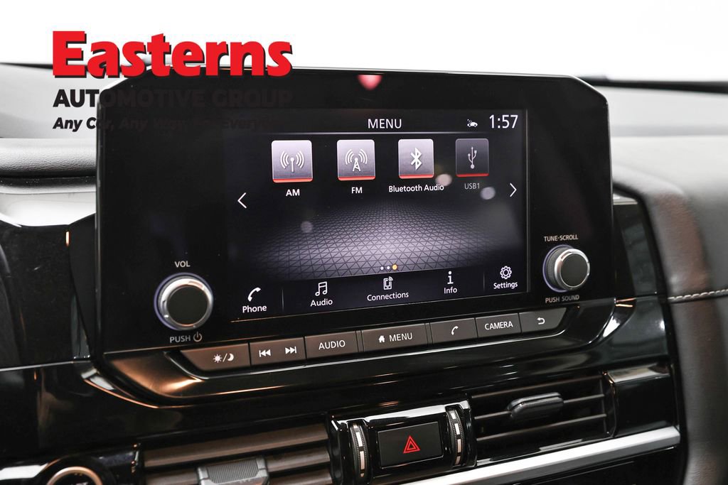 Used 2024 Nissan Pathfinder SV image 19