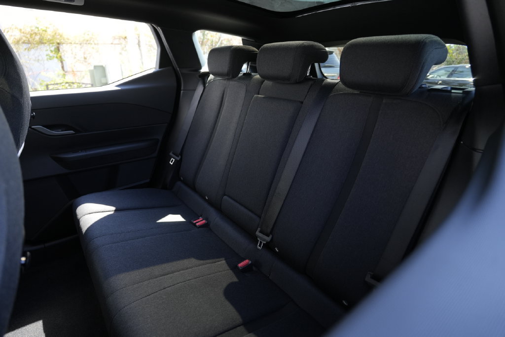 Used 2023 Fisker Ocean Ultra AWD/4WD image 23
