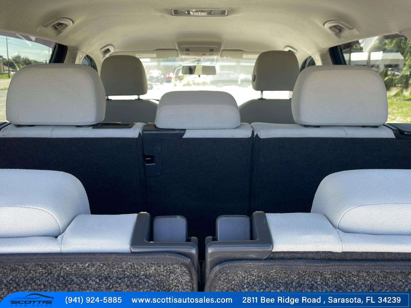 Used 2020 Volkswagen Tiguan S image 14
