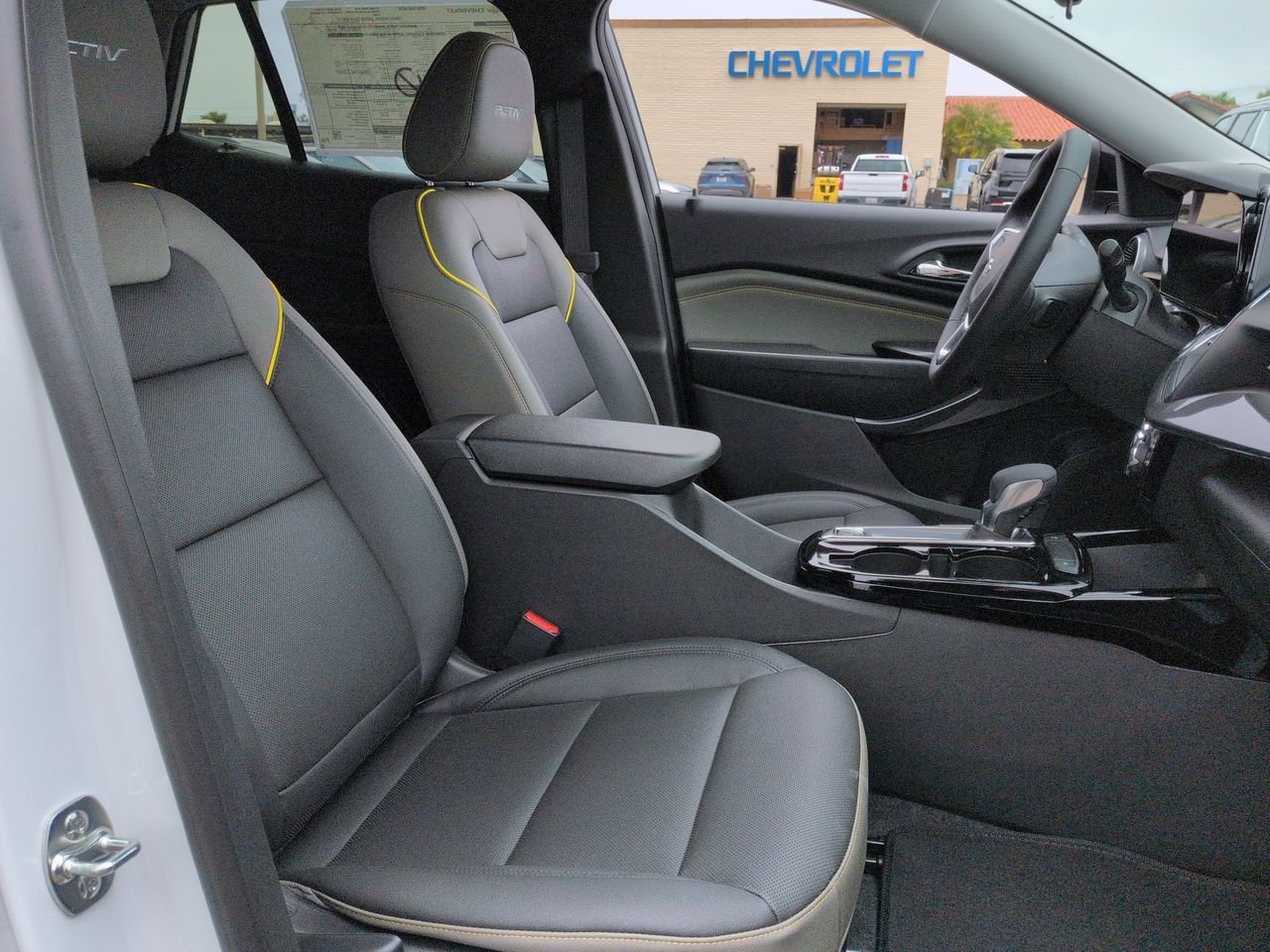 New 2026 Chevrolet Trax ACTIV w/ Driver Confidence Package FWD image 29