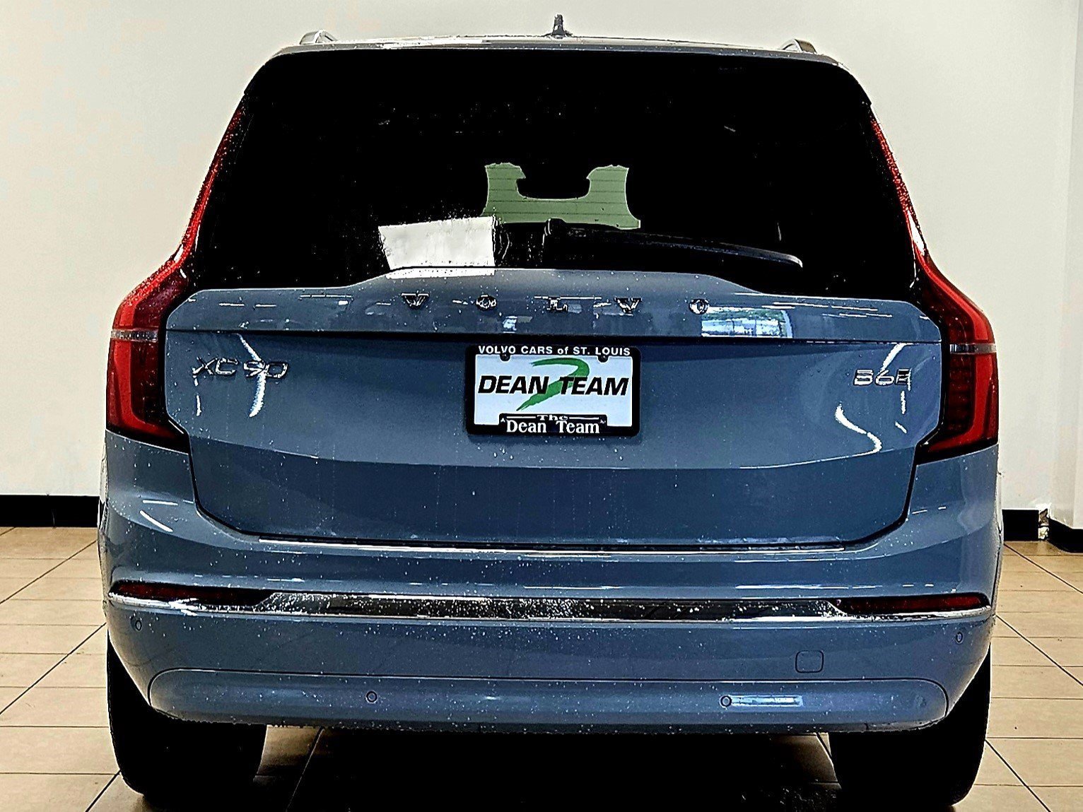 New 2026 Volvo XC90 B6 Plus w/ Protection Package Premier image 9