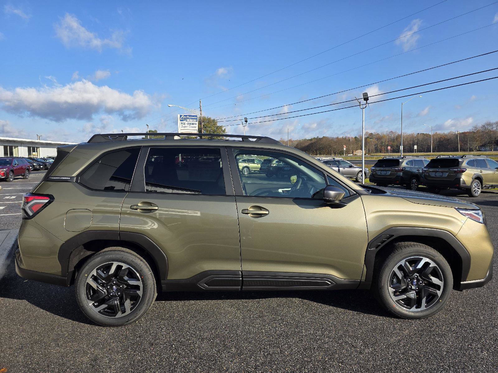 New 2025 Subaru Forester Limited image 4