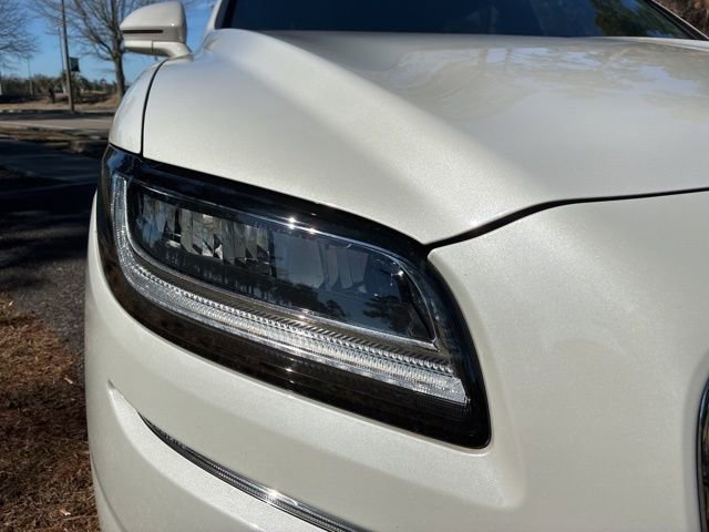 Certified 2023 Lincoln Nautilus Reserve w/ Class II Trailer Tow Package image 9