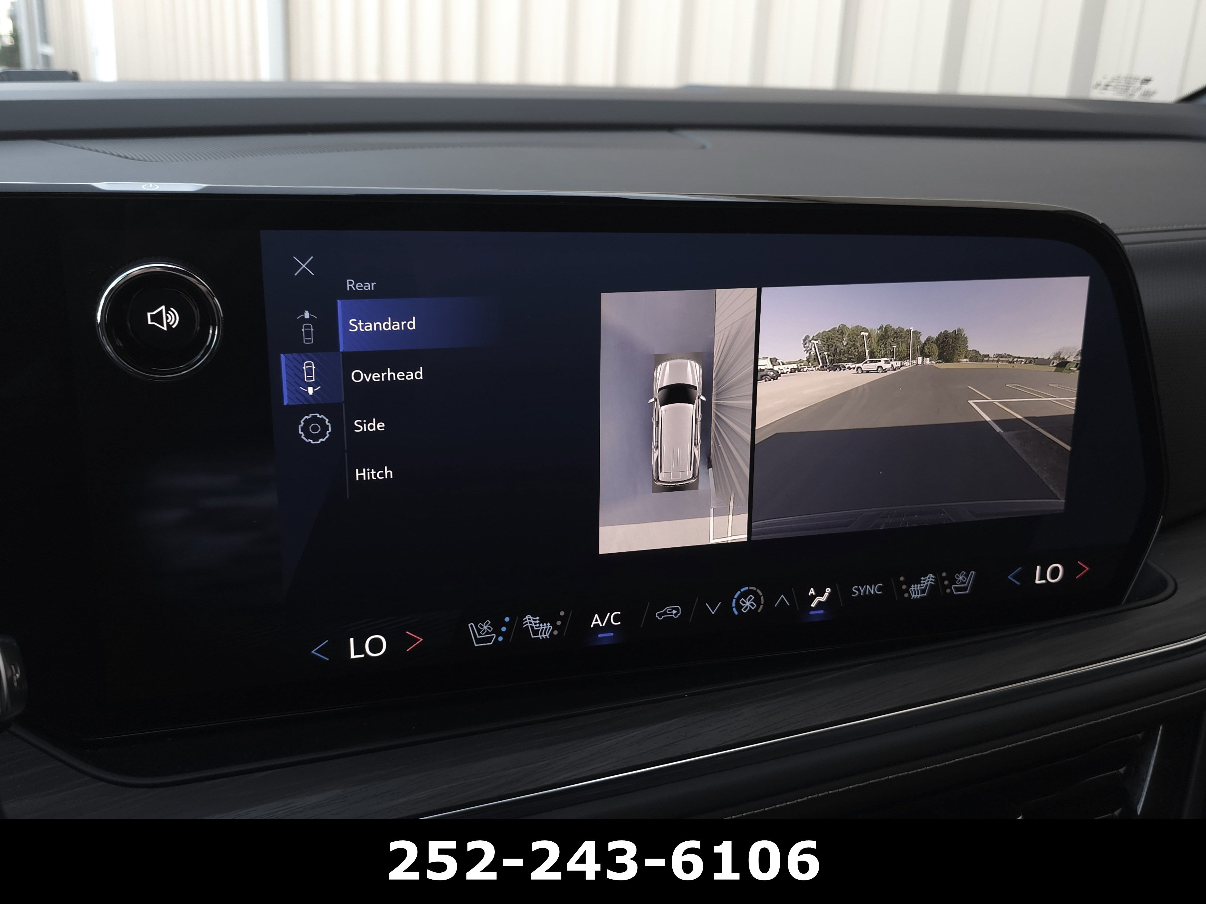 Used 2025 Chevrolet Tahoe Premier RWD image 24