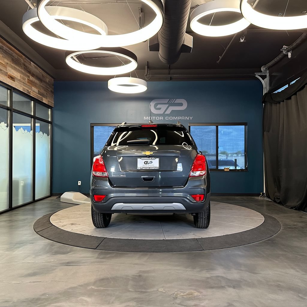 Used 2018 Chevrolet Trax LT w/ Driver Confidence Package AWD/4WD image 4