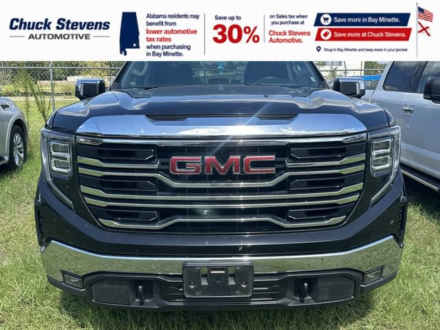 Used 2025 GMC Sierra 1500 SLT AWD/4WD image 3