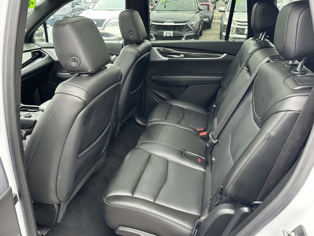 Used 2024 Cadillac XT6 Sport w/ Technology Package AWD/4WD image 18
