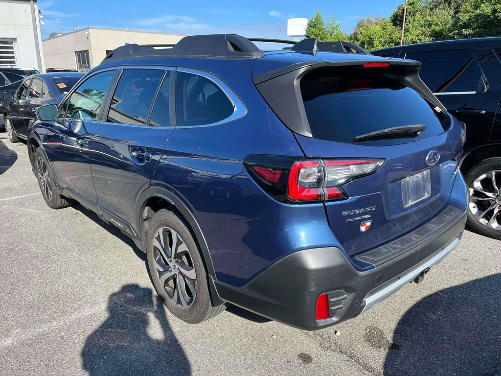 Used 2022 Subaru Outback Limited AWD/4WD image 3