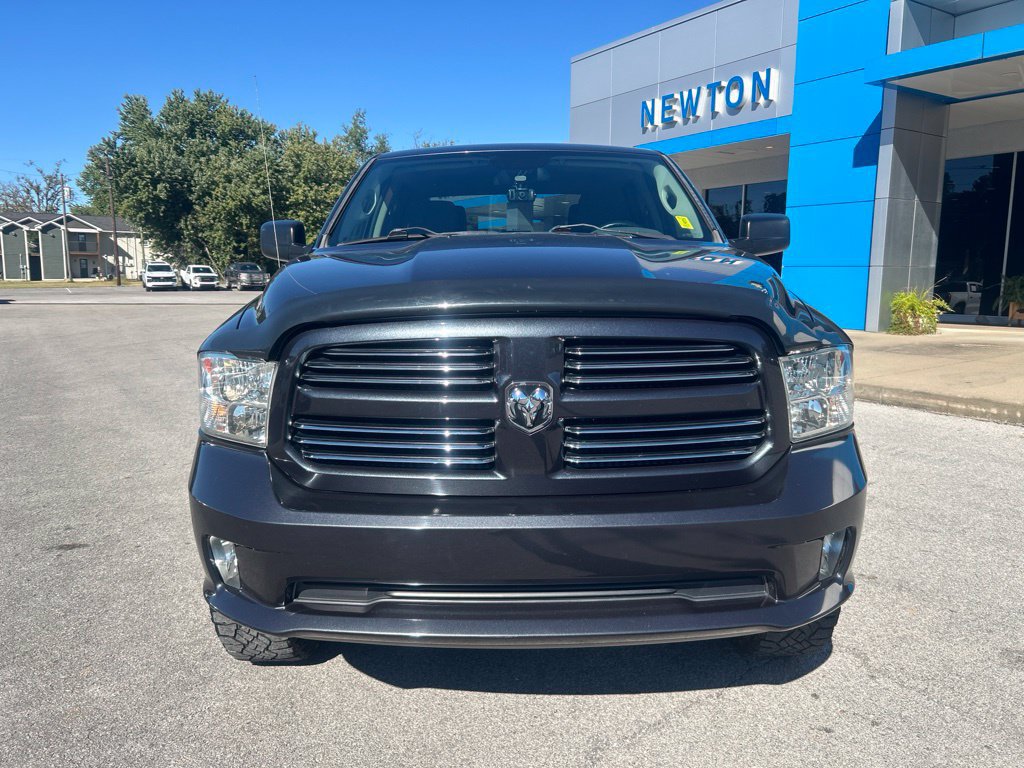 Used 2015 RAM 1500 Express AWD/4WD image 2