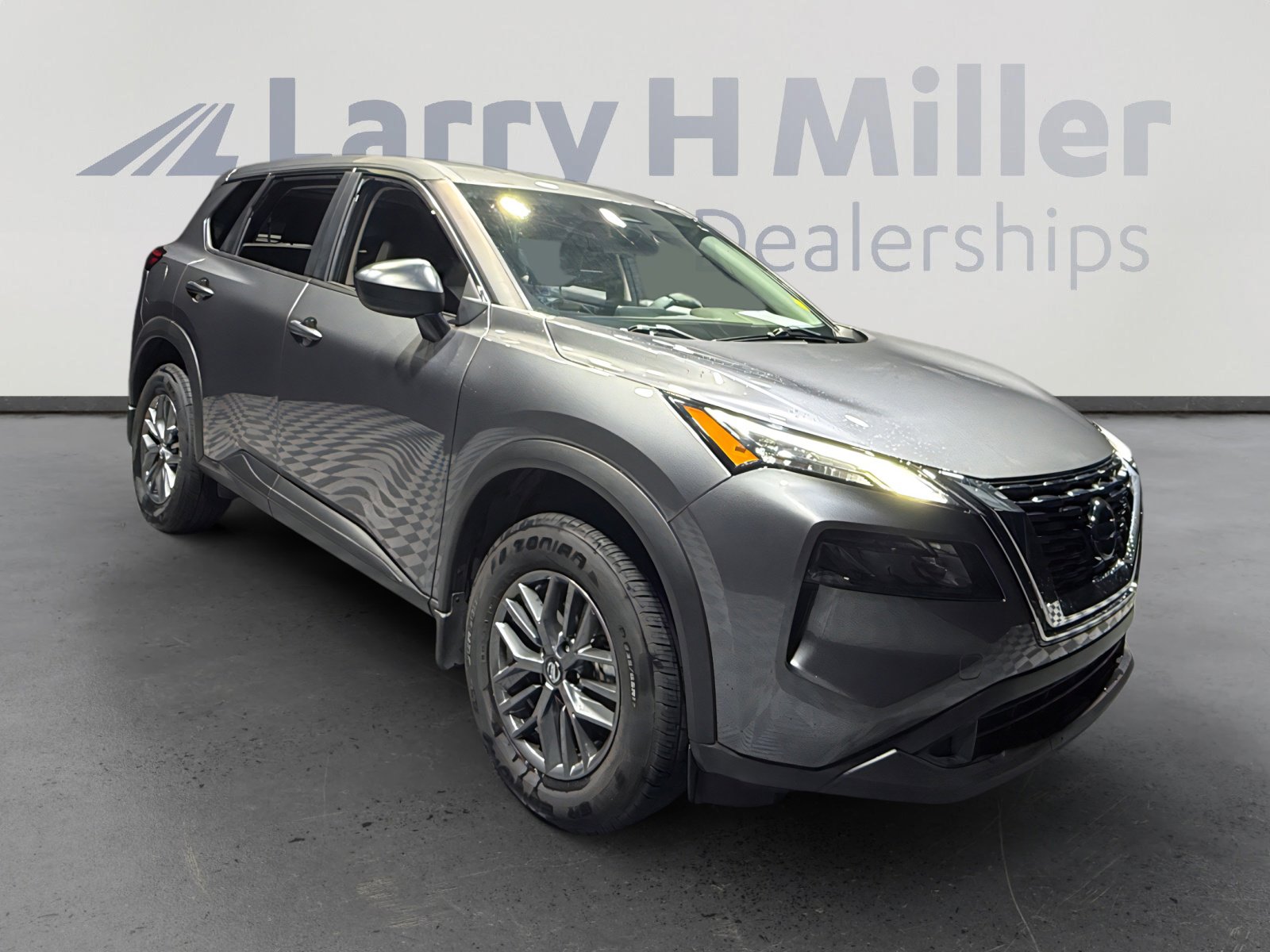 Used 2021 Nissan Rogue S image 7