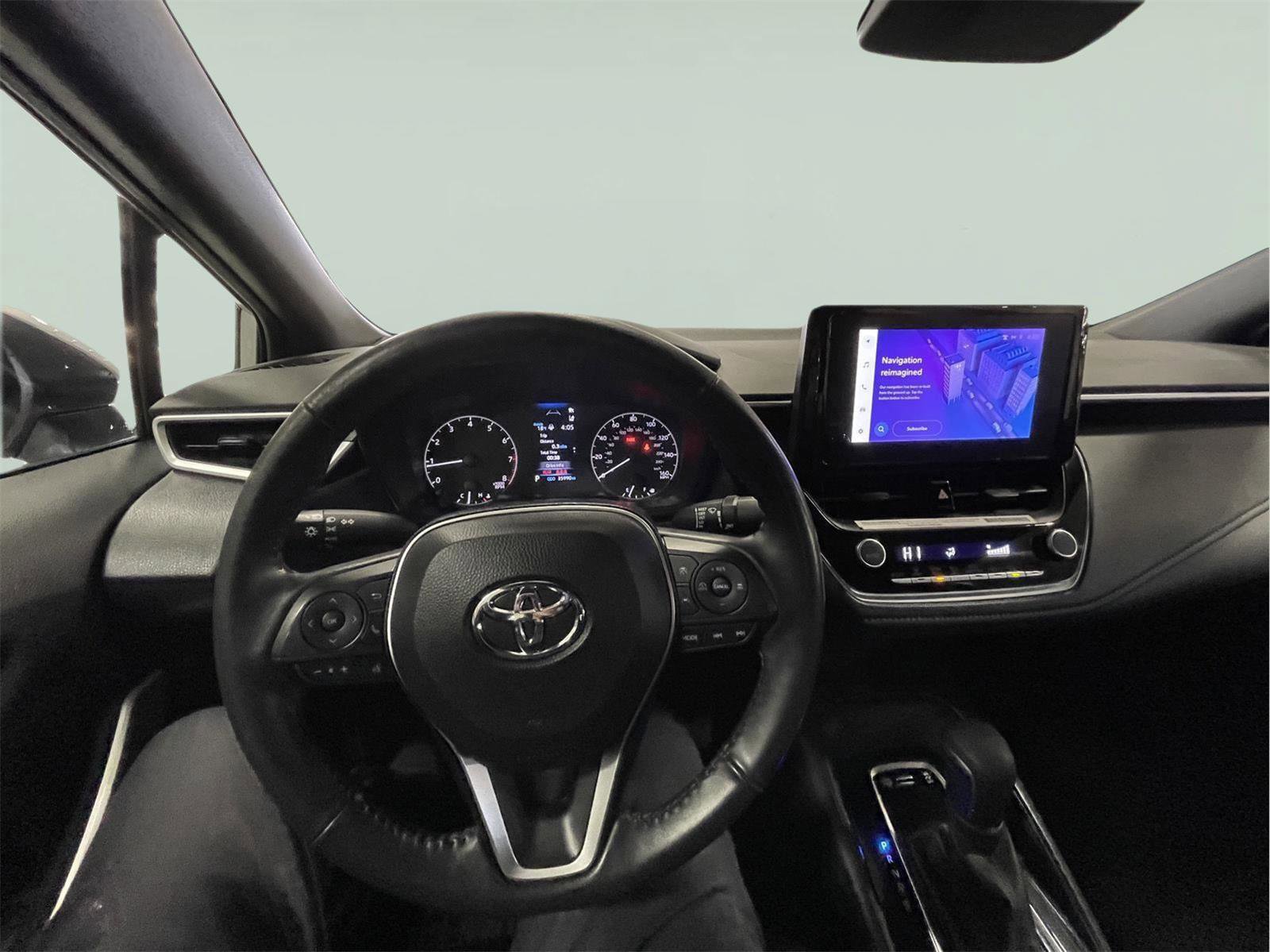 Used 2023 Toyota Corolla SE image 25