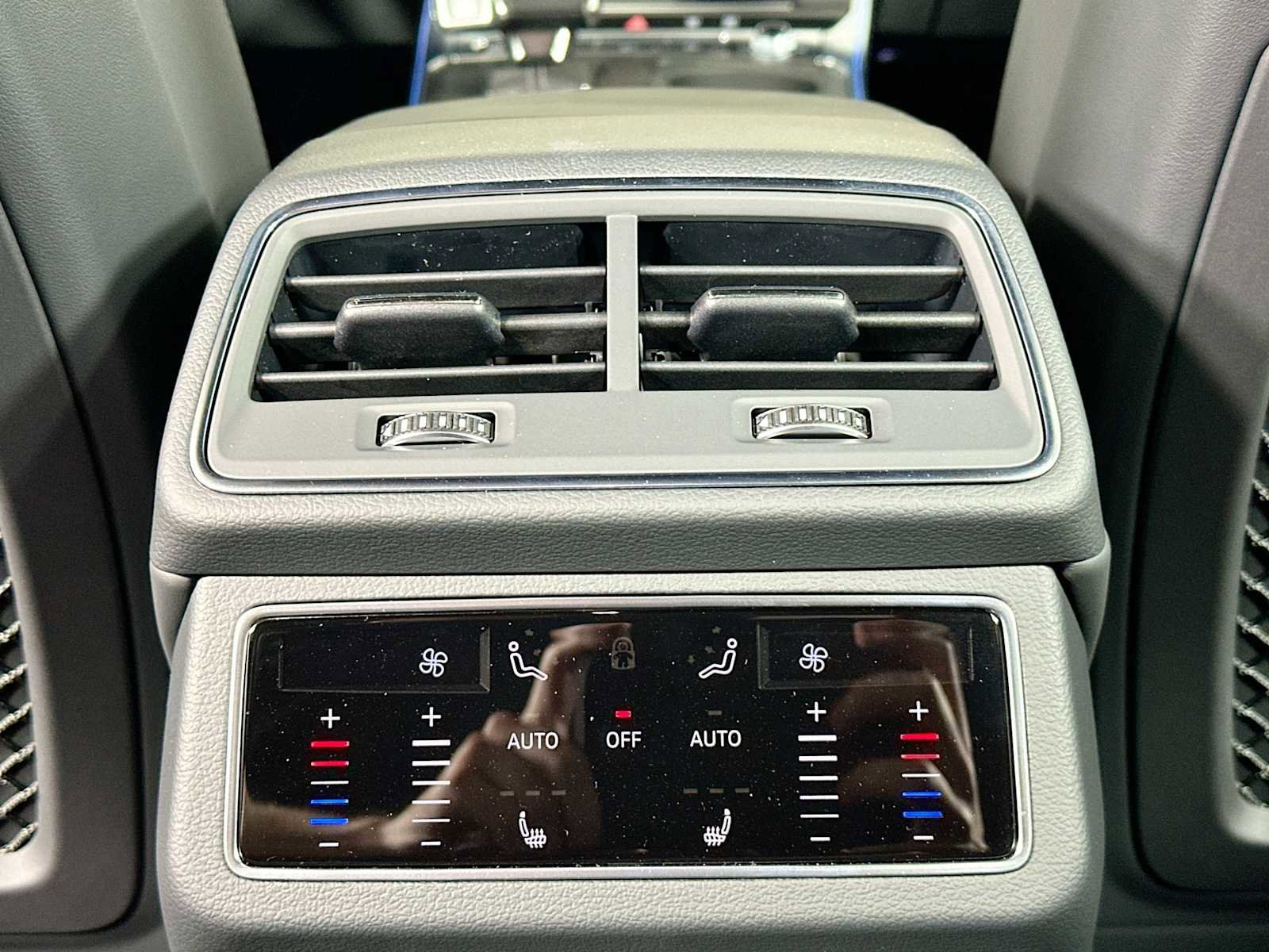 New 2025 Audi A7 3.0T Prestige image 22