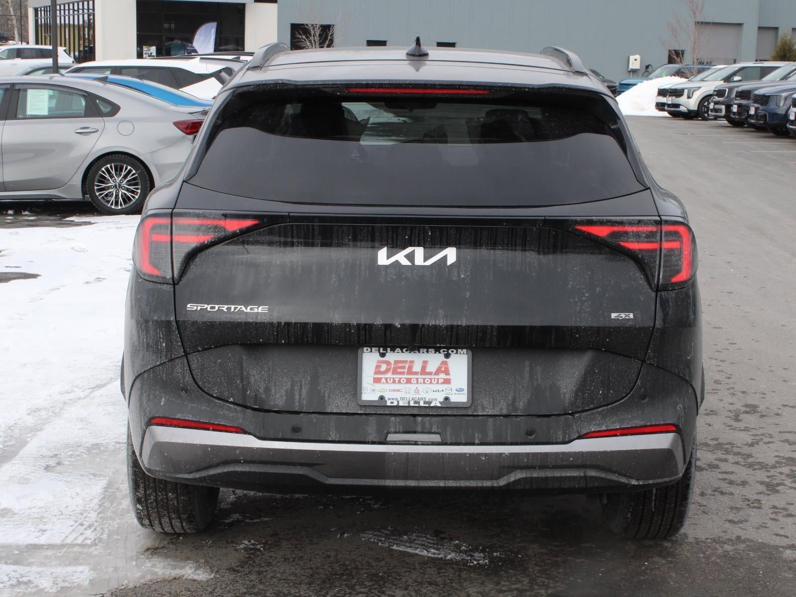 New 2026 Kia Sportage EX image 6