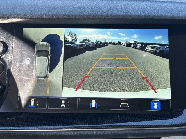Used 2022 Buick Envision Essence w/ Technology Package I FWD image 15