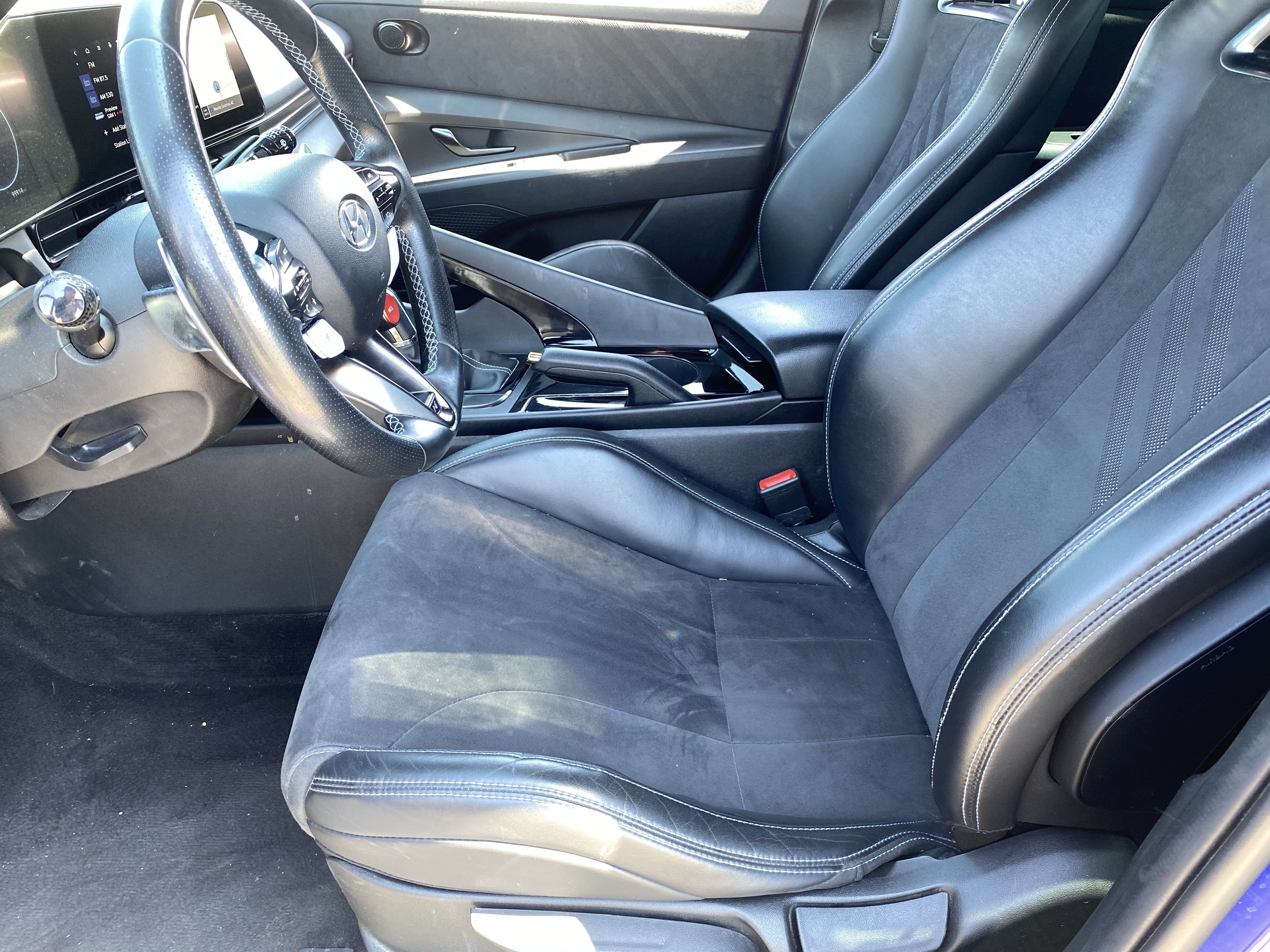 Used 2022 Hyundai Elantra N FWD image 17