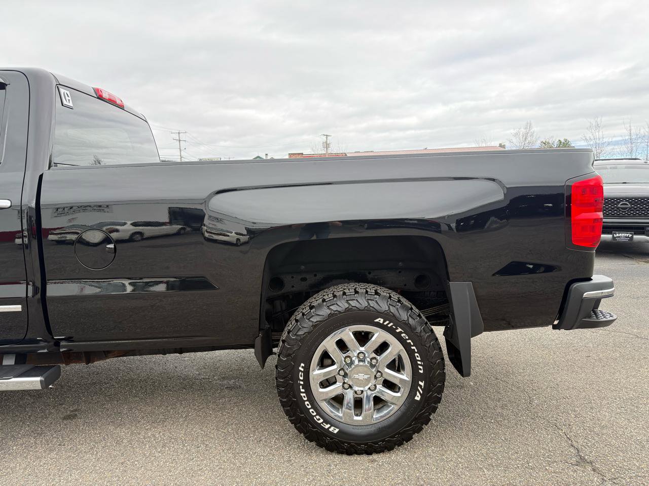 Used 2015 Chevrolet Silverado 2500 LTZ w/ Z71 Package, Off-Road AWD/4WD image 8