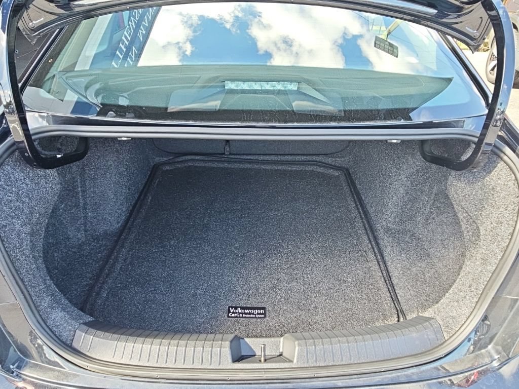 Used 2025 Volkswagen Jetta S FWD image 24