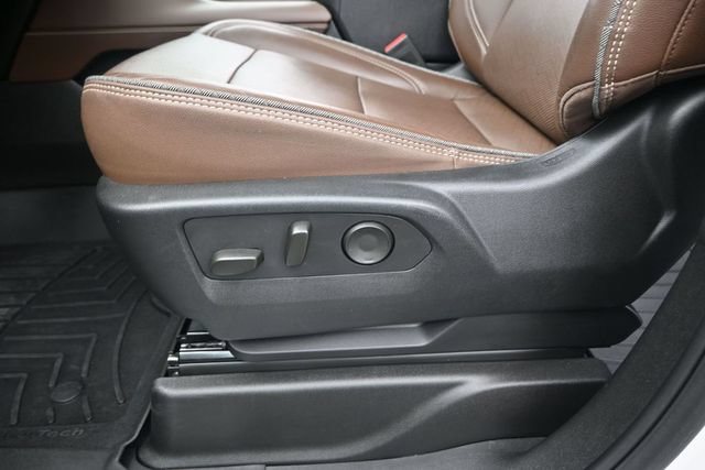 Used 2023 Chevrolet Tahoe High Country w/ Advanced Technology Package AWD/4WD image 12