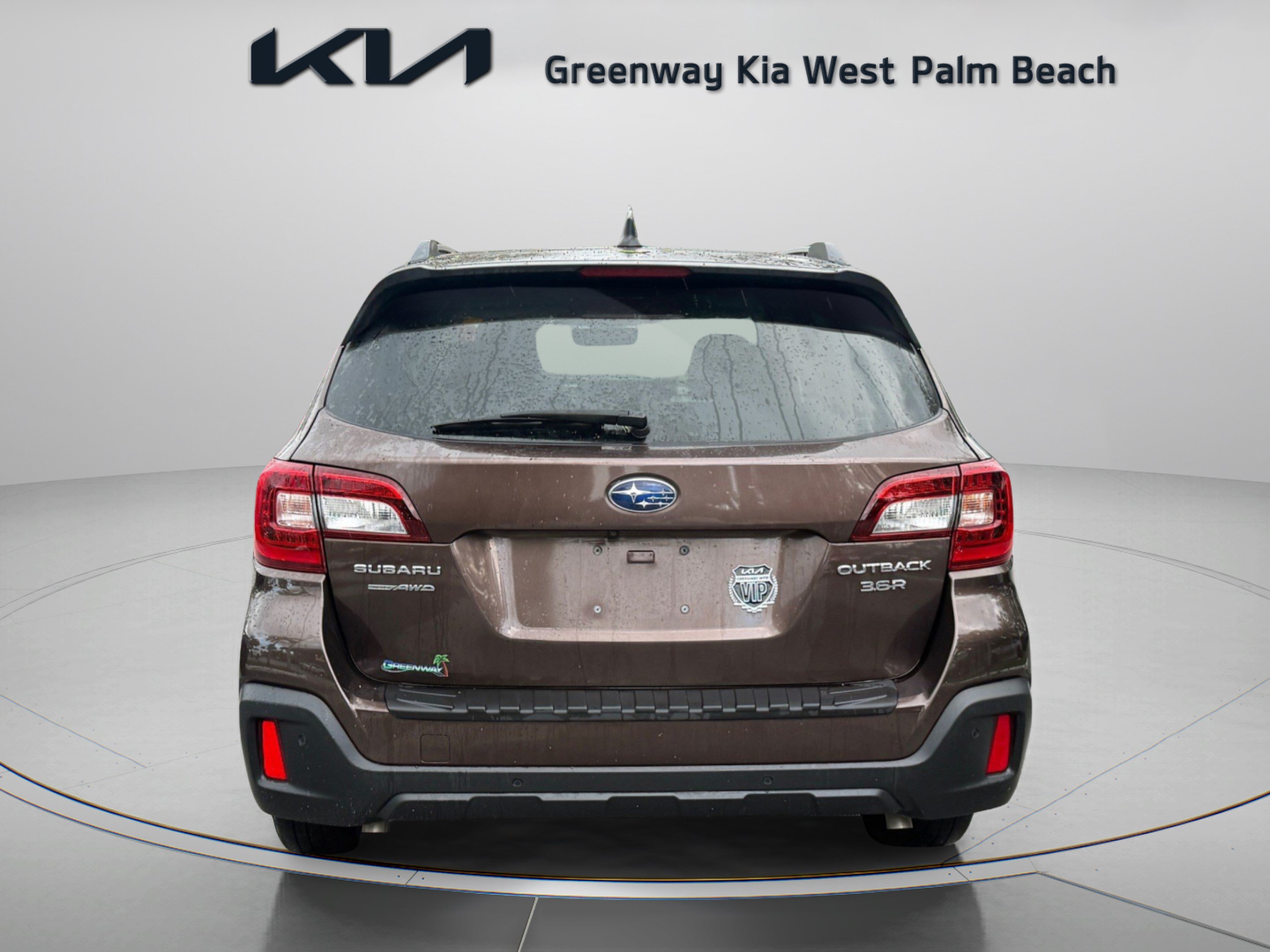 Used 2019 Subaru Outback 3.6R Touring AWD/4WD image 6