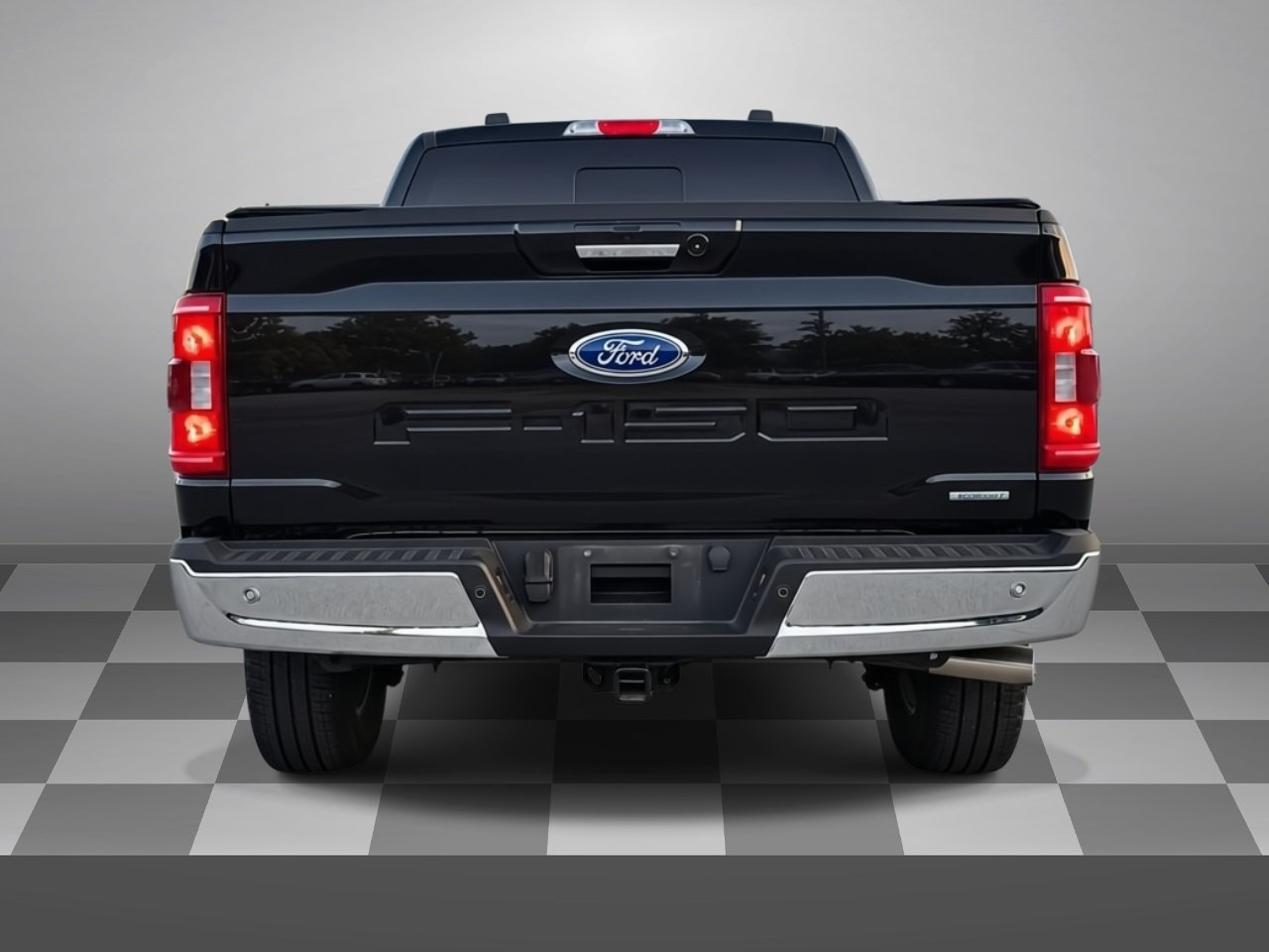 Used 2022 Ford F150 XLT w/ Equipment Group 302A High AWD/4WD image 5