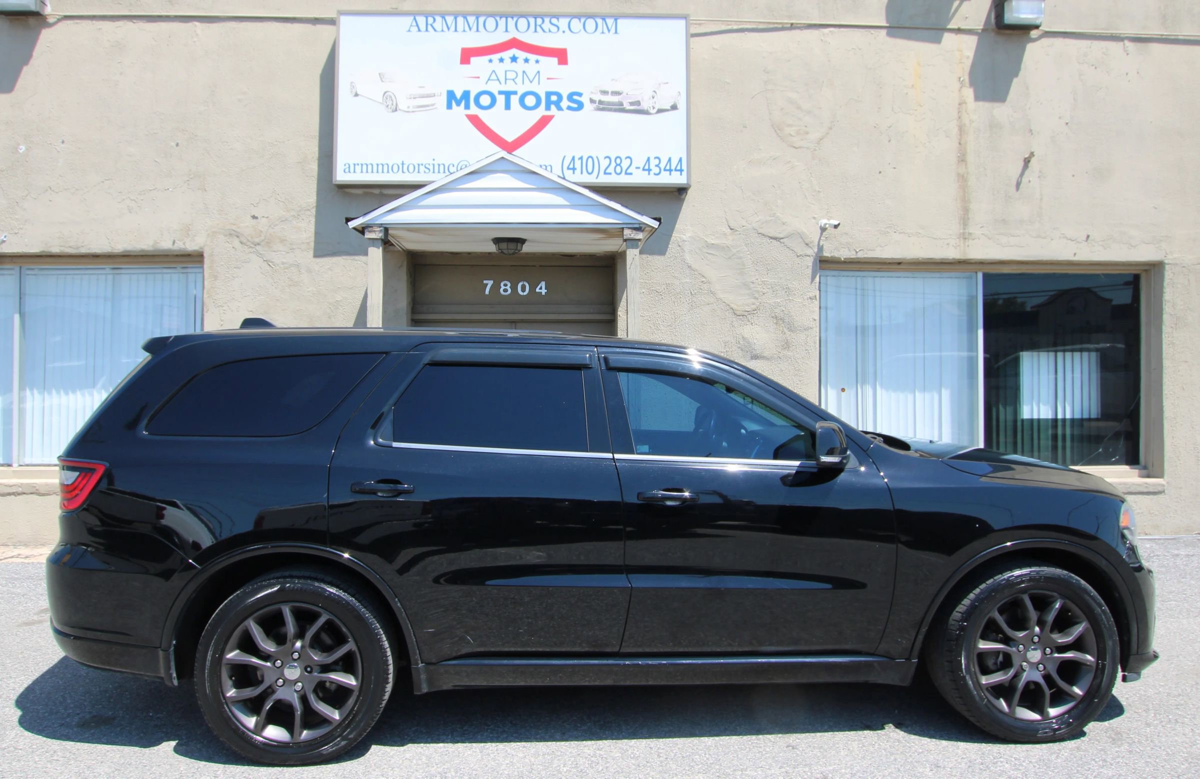Used 2017 Dodge Durango R/T w/ Technology Group RWD image 4