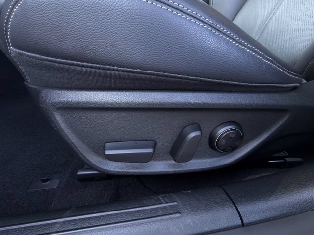Used 2026 Genesis G70 2.5T RWD image 24