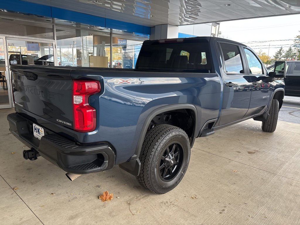 Used 2020 Chevrolet Silverado 2500 Custom w/ Custom Value Package image 7