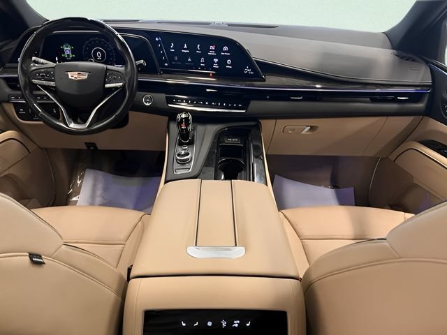 Used 2023 Cadillac Escalade Premium Luxury w/ Performance Package AWD/4WD image 20