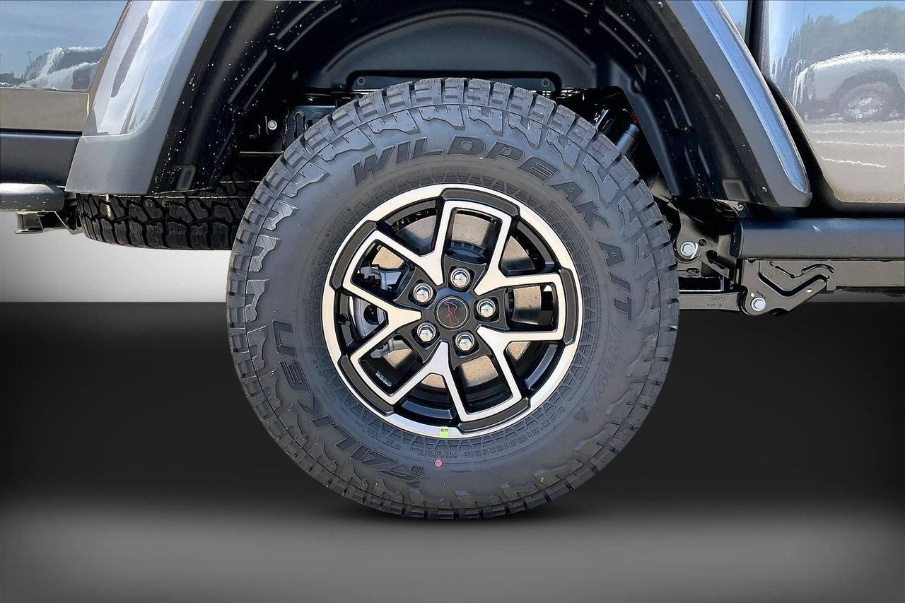 New 2026 Jeep Gladiator Rubicon AWD/4WD image 34