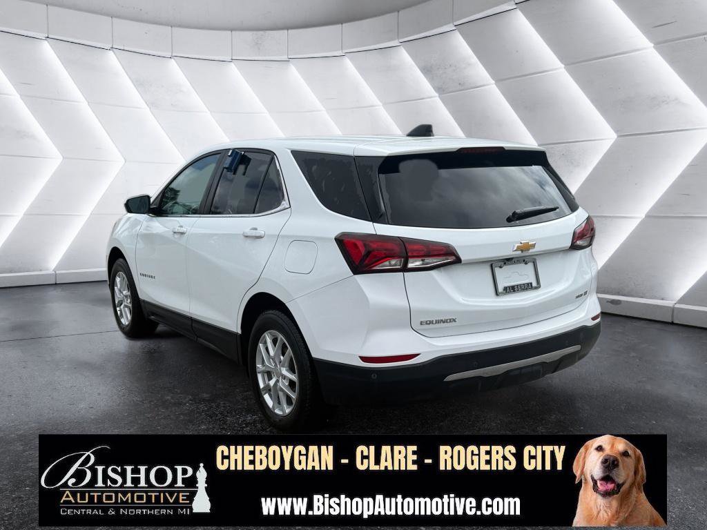 Used 2024 Chevrolet Equinox LT AWD/4WD image 16