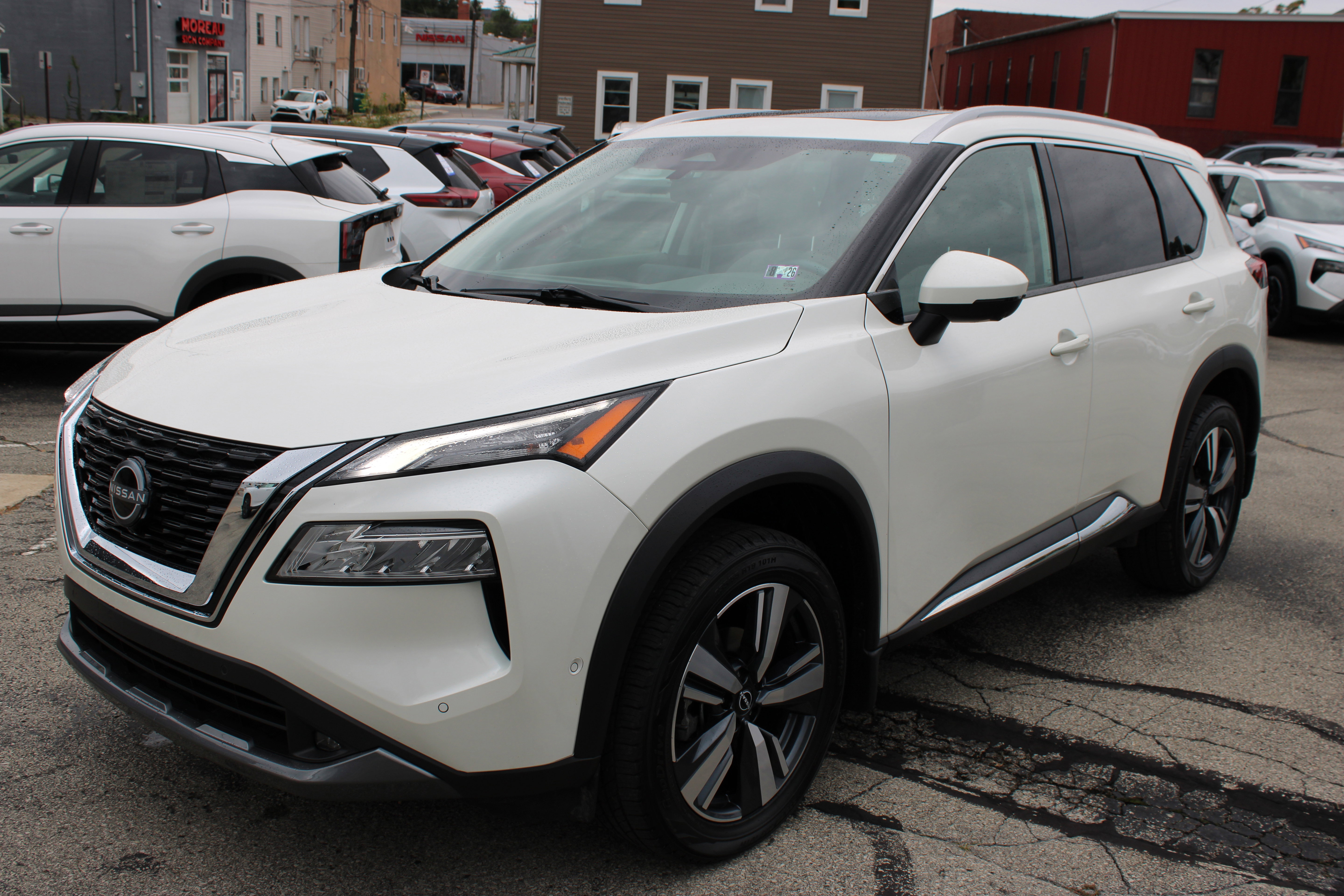 Certified 2022 Nissan Rogue SL w/ SL Premium Package