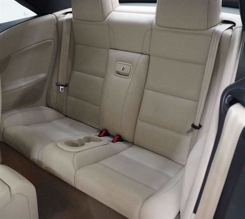 Used 2015 Volkswagen Eos Komfort FWD image 5