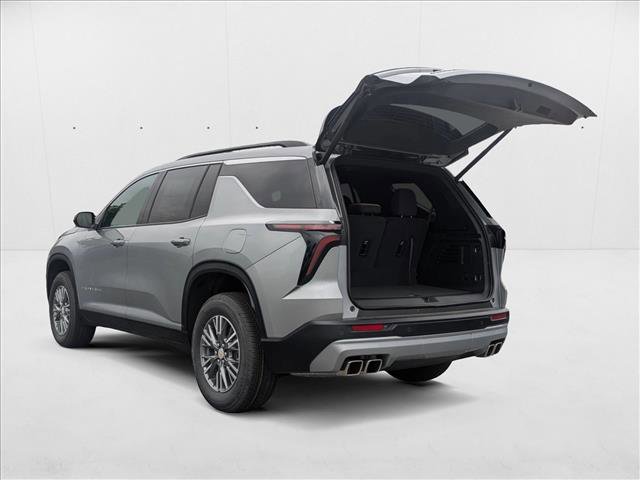 New 2025 Chevrolet Traverse LT image 9